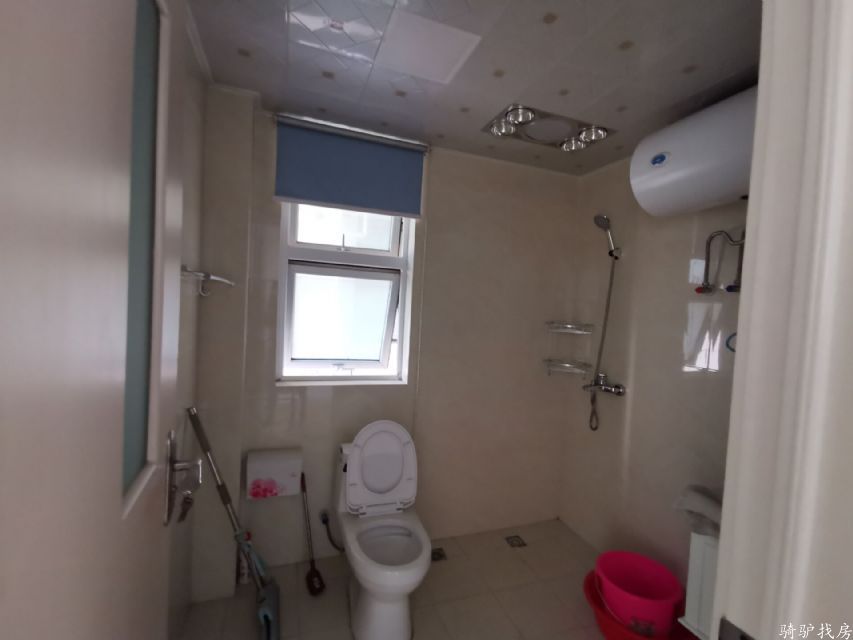 ebb063bd50bf1ec9c3a2375a35203b94