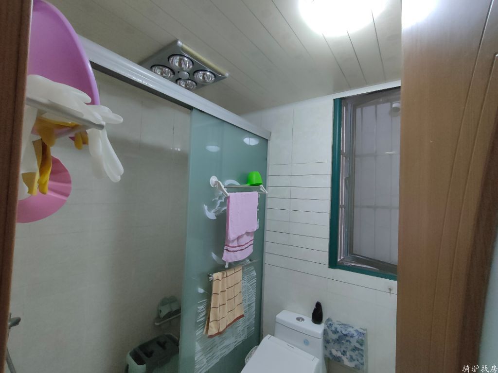 4843a1fb8e31e3344b6b6e2ac06e26d9