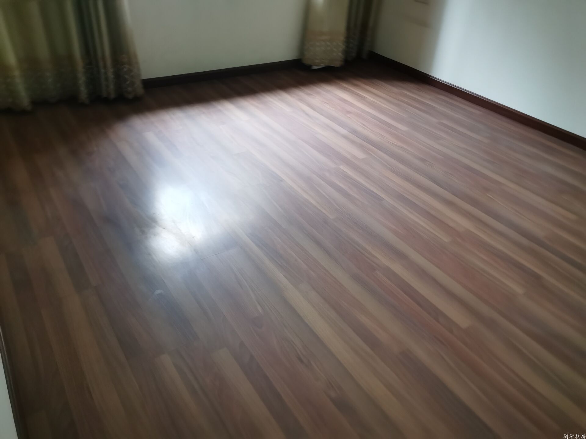 10a77a8d44cc101e5707ab2775895ed7