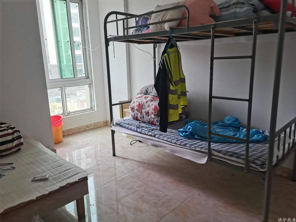 24cdca16fffda7b4a7656f9ec5b442f3