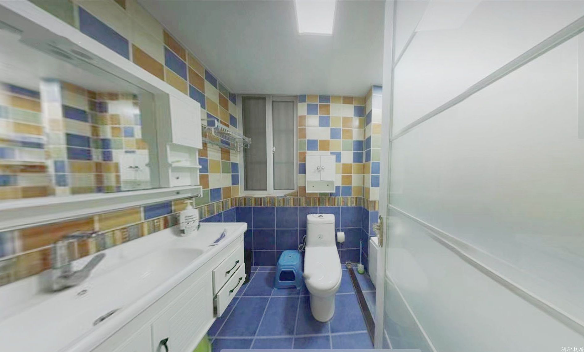 77aa95459b2702dd5c2e61e07467adae