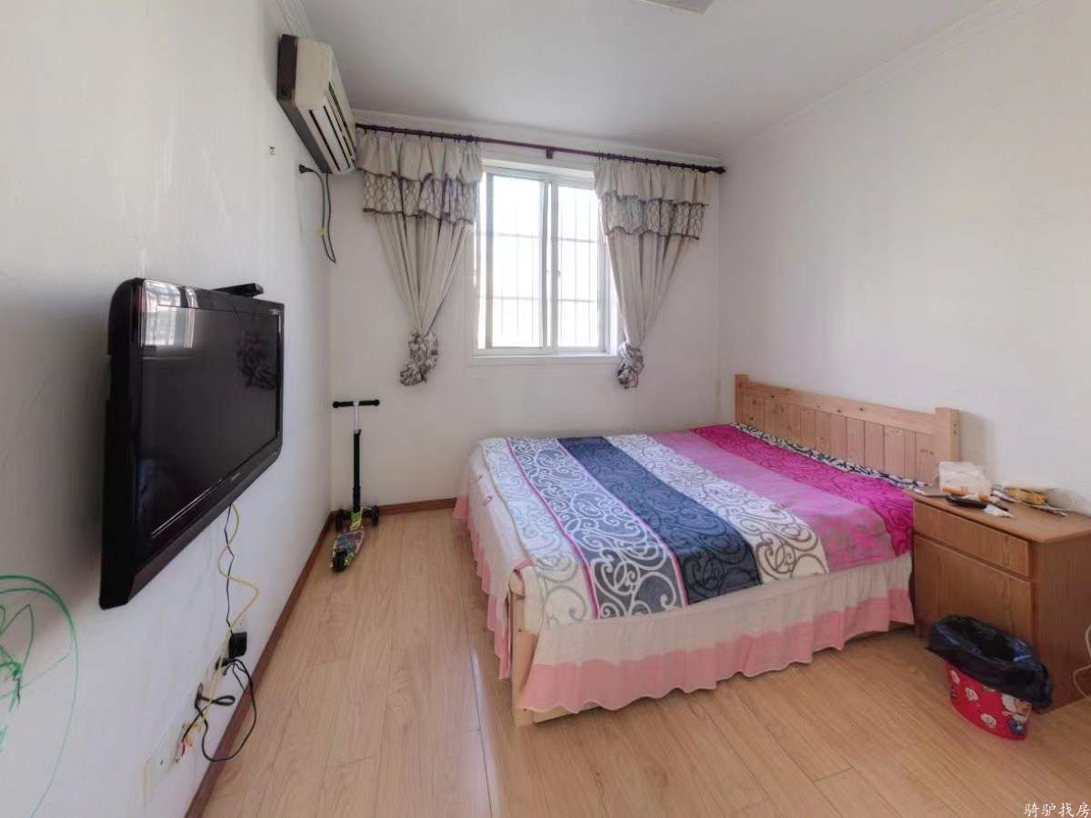 867556f837f3aba66be4861bce2b733d