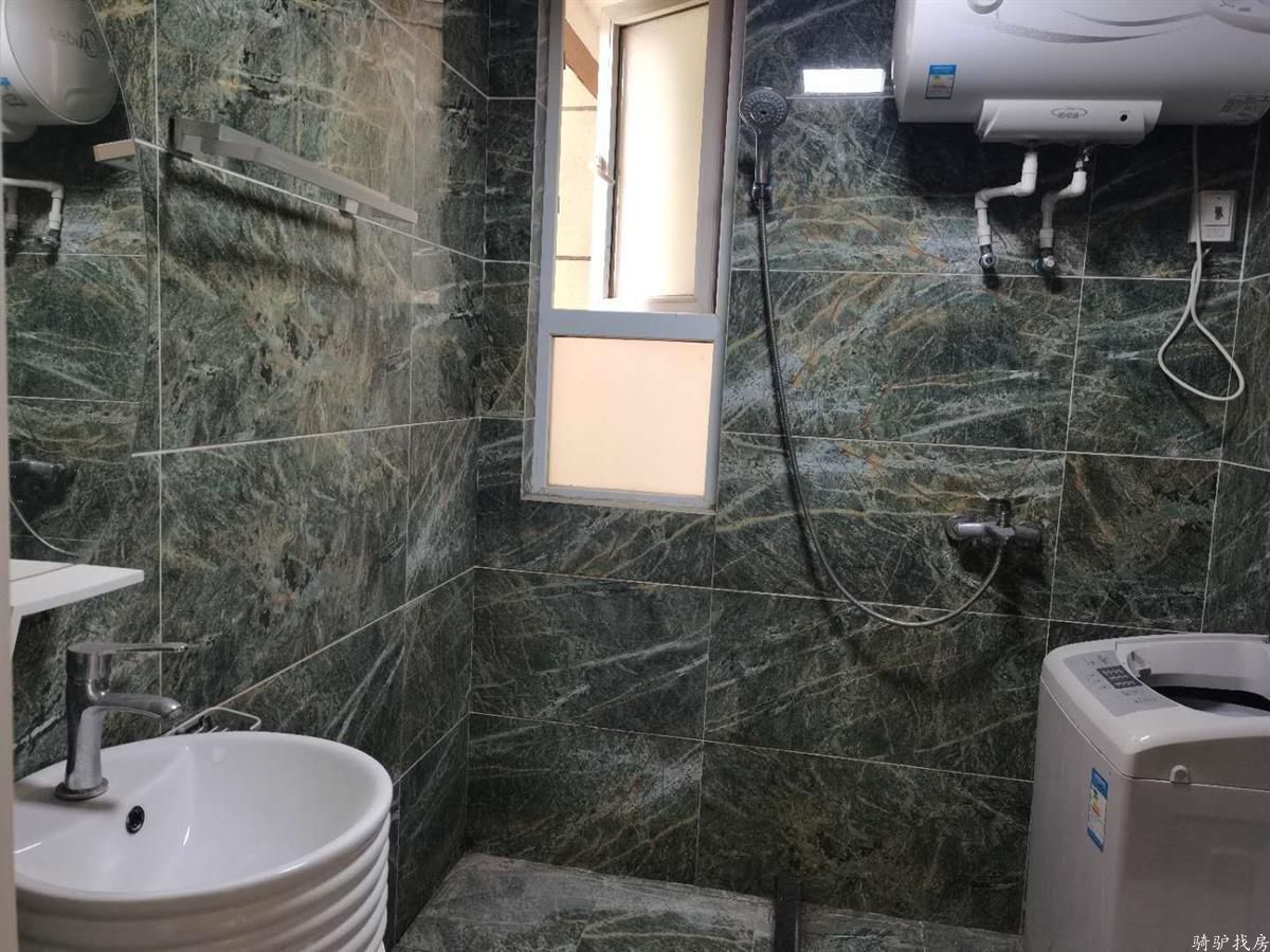 19b63a3cbaf61dfc6d427add665b3653