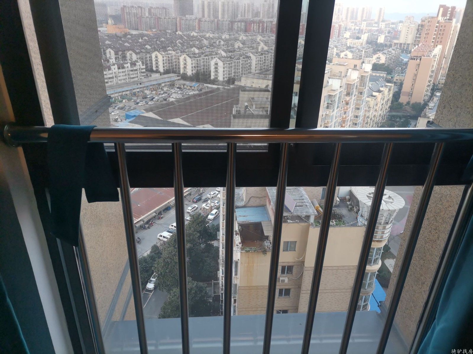 8d3fb2135af5432d7d4b4bd107e81e25