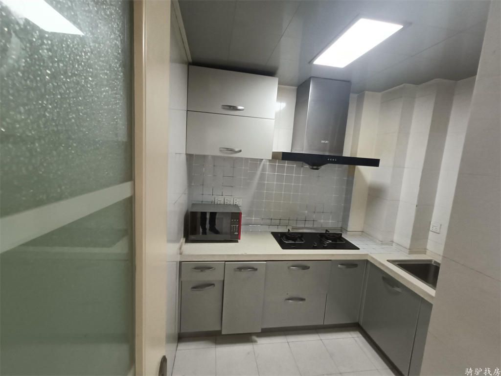 e75a8de8e7717811965b61a93d36e92f