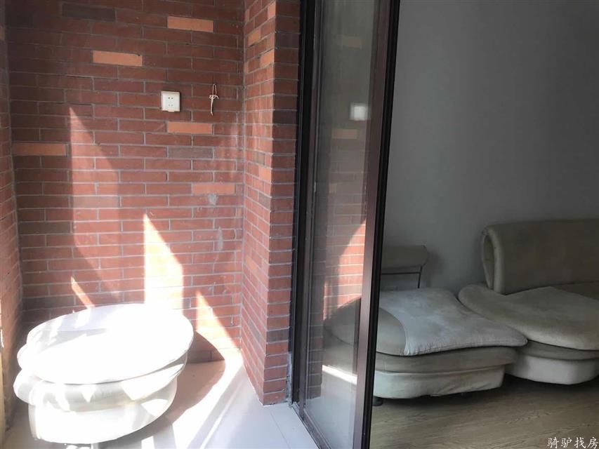 2923ec3d3934a73b9b2d74261381d6b5