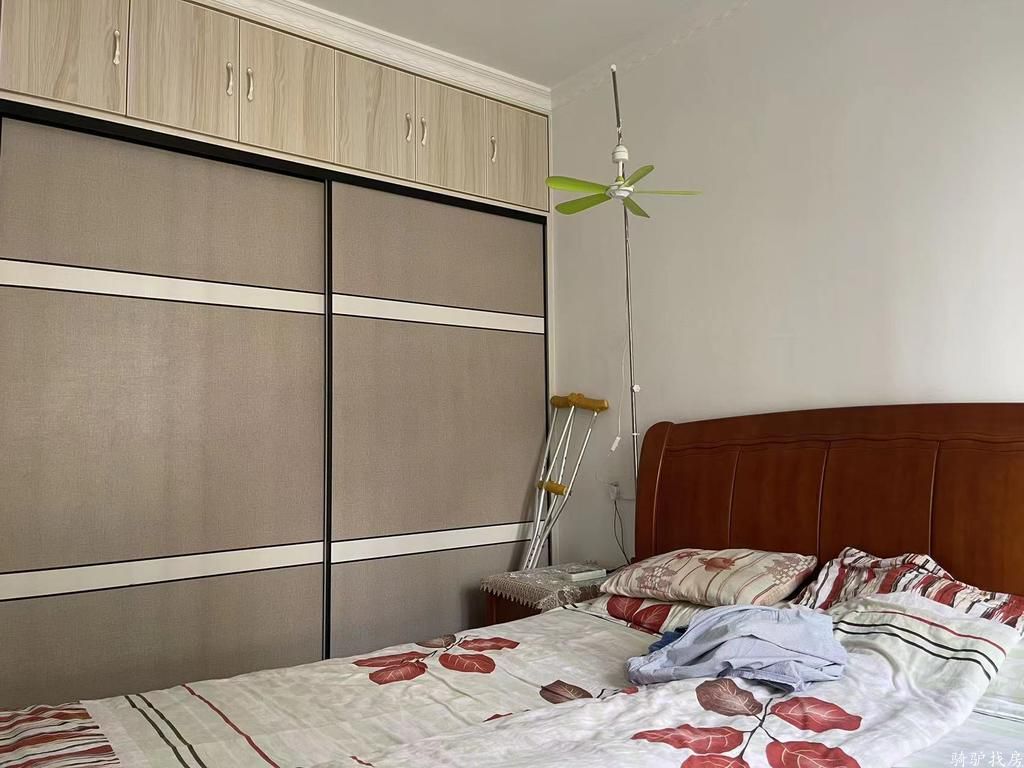 63c1b81ede8f3a2ef9030268e91b94d7