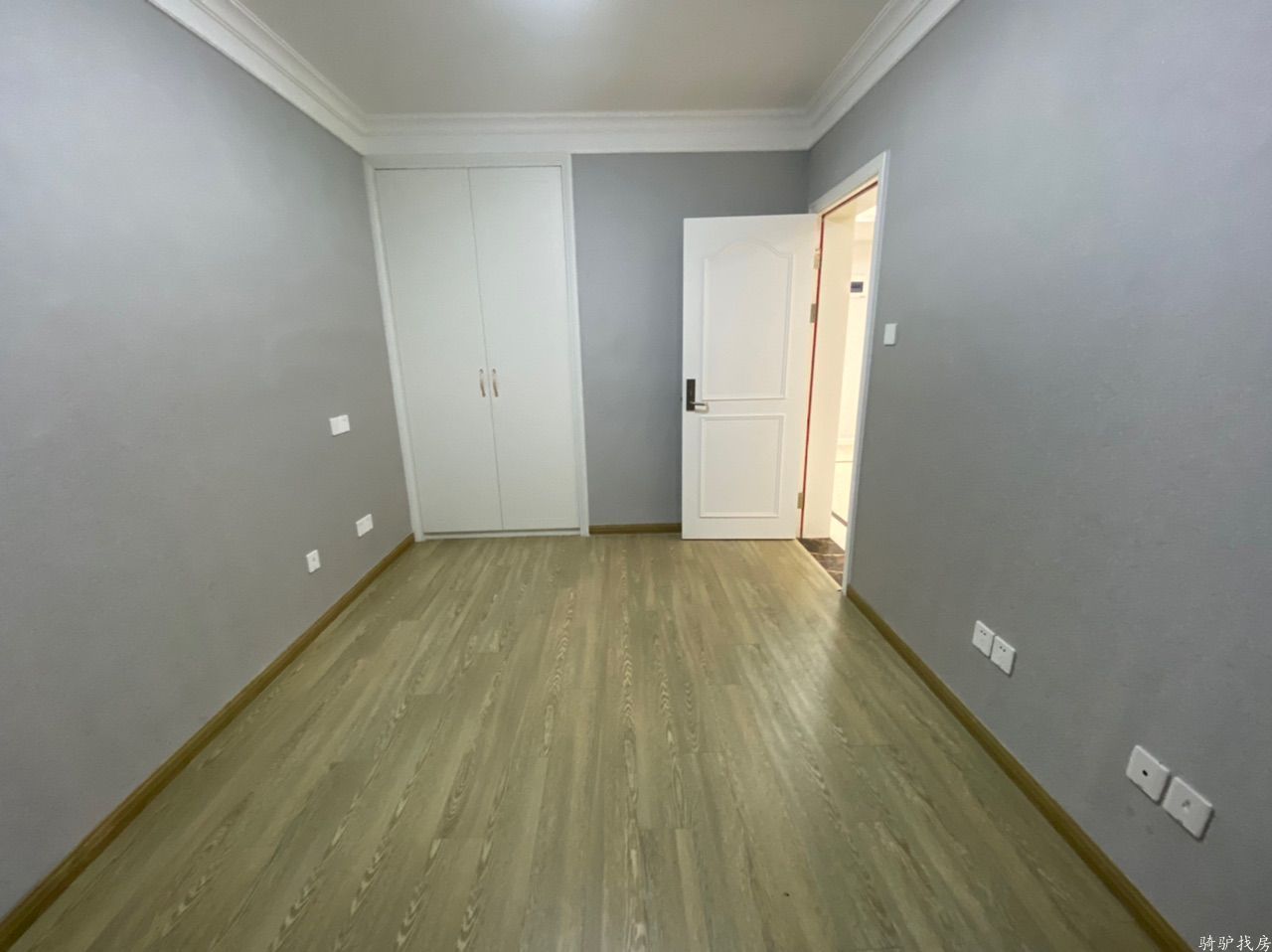 8bdda7ff7ea5082f48b273623e8c78c2