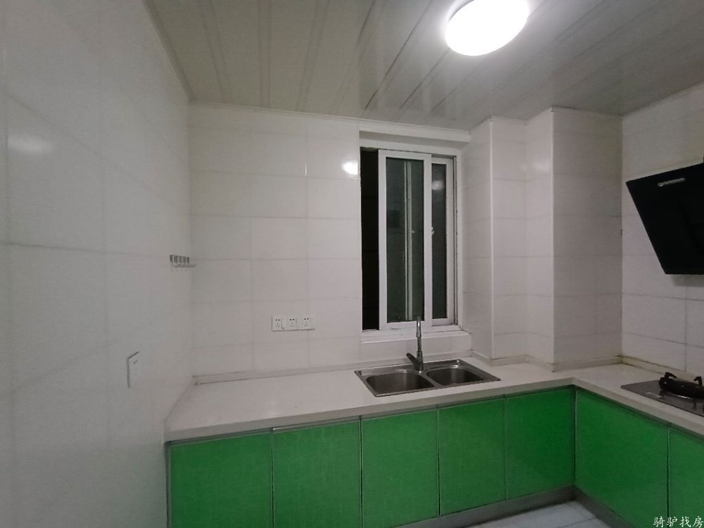 a28b2d86bca1c6bf407c746cc8c11f93