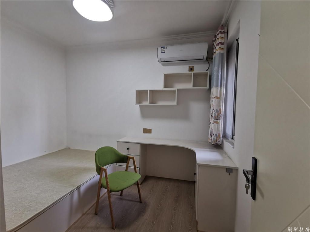 07f3345f514f72a7b3d15467dfd2122d