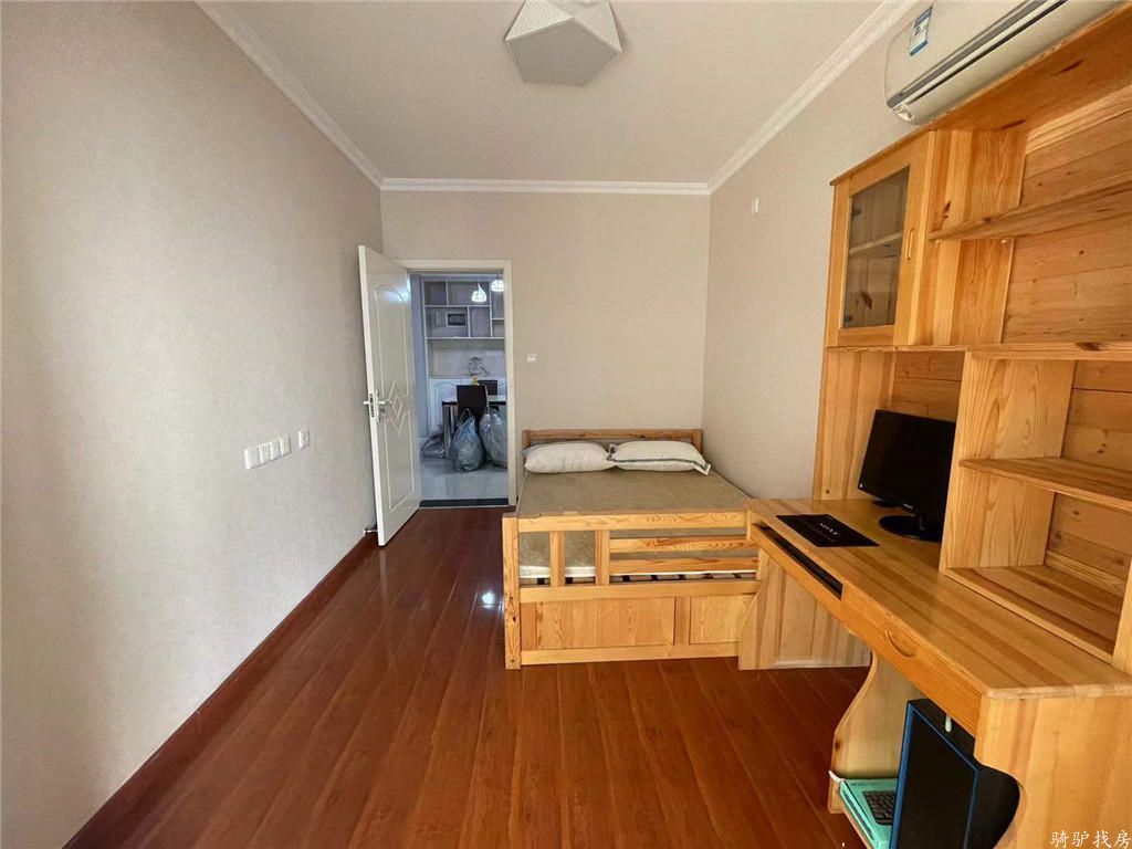 30db4cee43770931b6a0ee3596ad8117