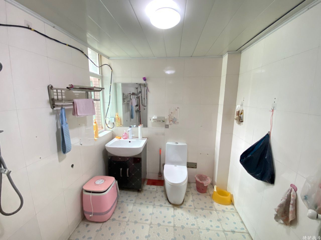 51e0d2d3b3975e1505ae97d9d16d7693