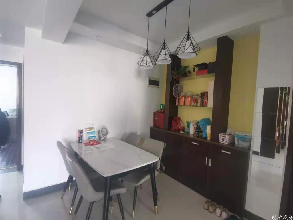 5614d082b792427df9cc9c08257661c5