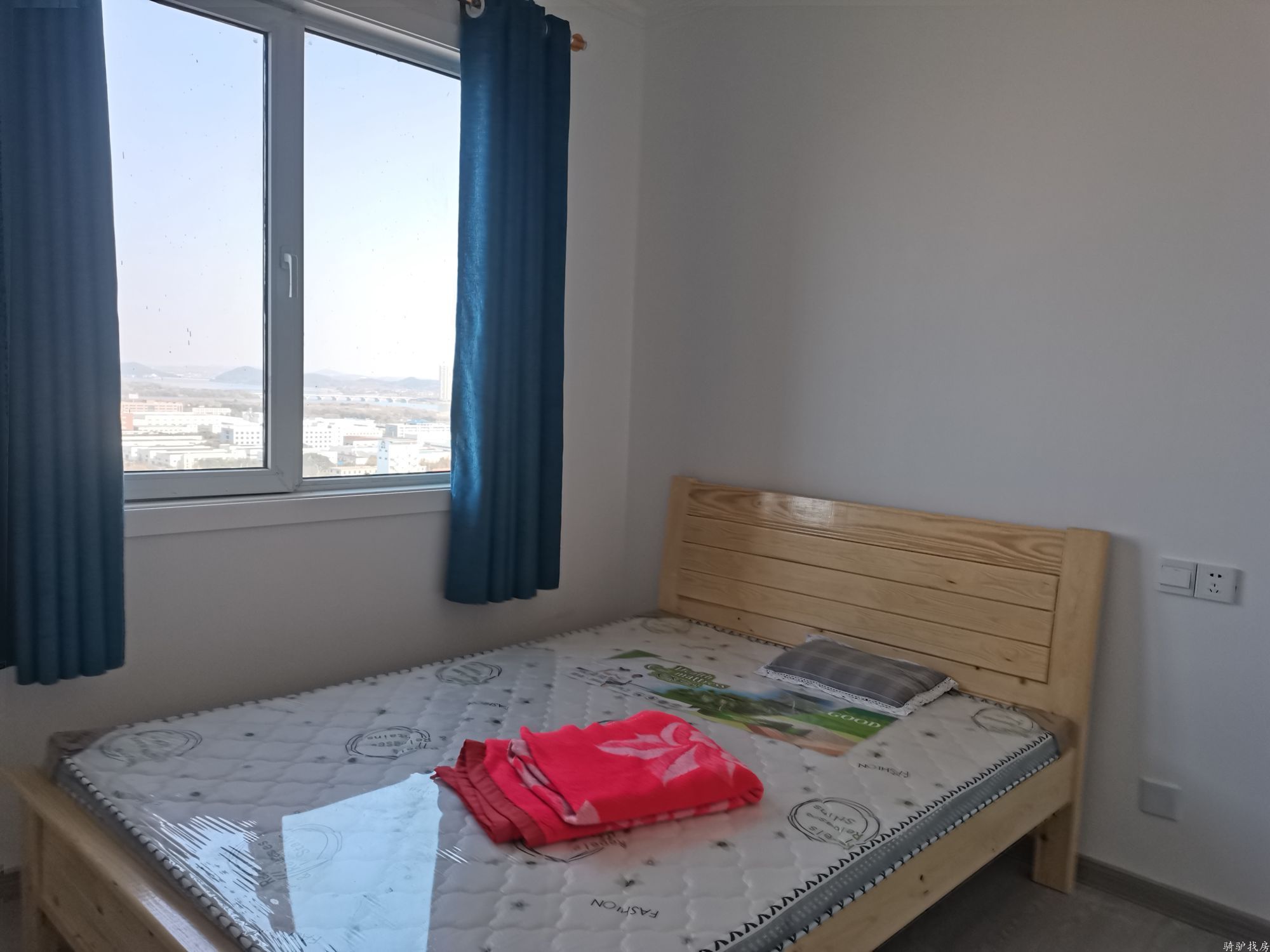 5b6edfb99f3e9db6261499e861c9e7a2