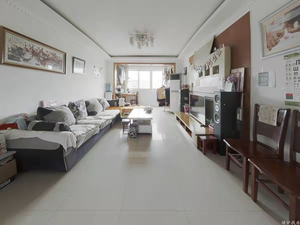 4d28aab8feff0a437aaae3b4b562aa90