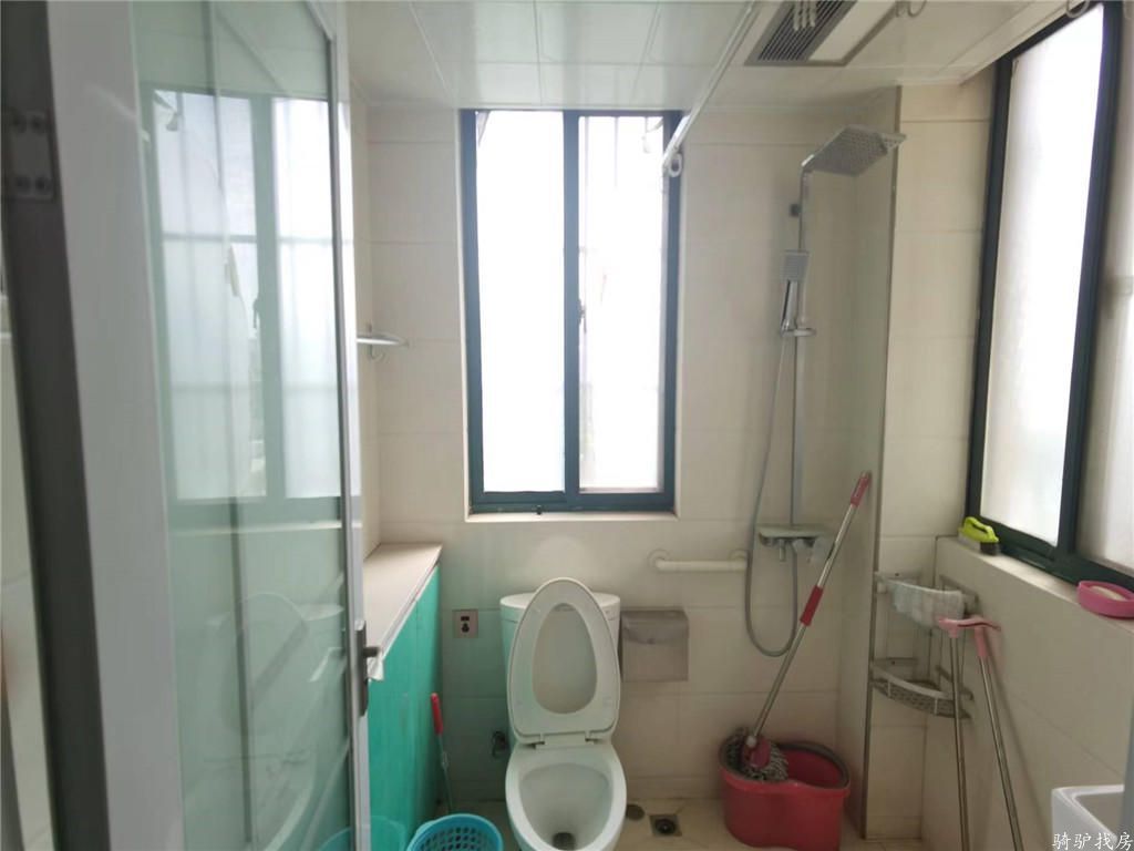 b35037192ac29616d819f2263f3f51ae