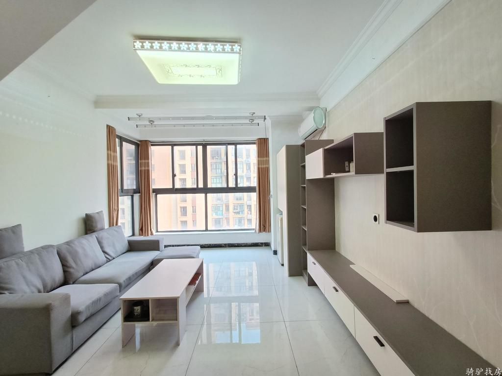 b45050d586ea54de7117ea203d906575