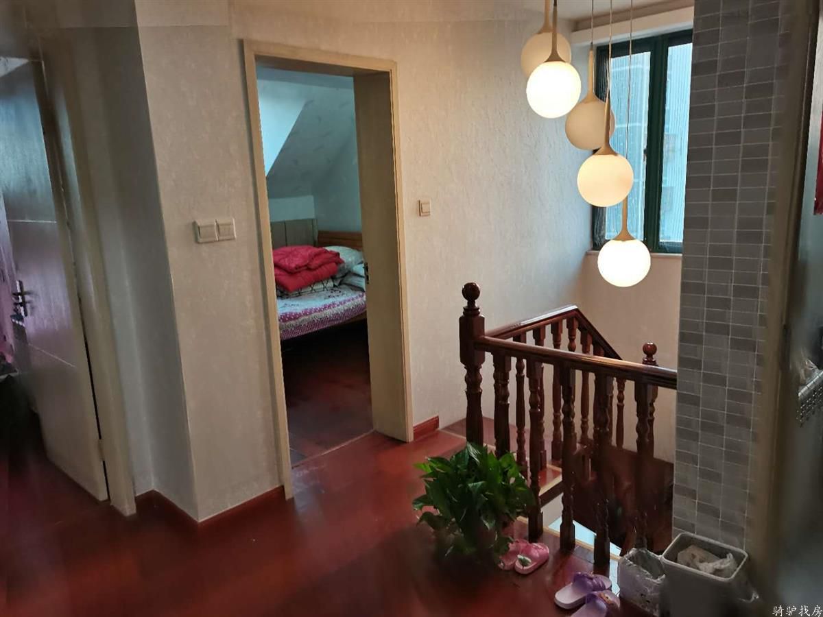 4e1d8dde855d2f775e8b832737664c13