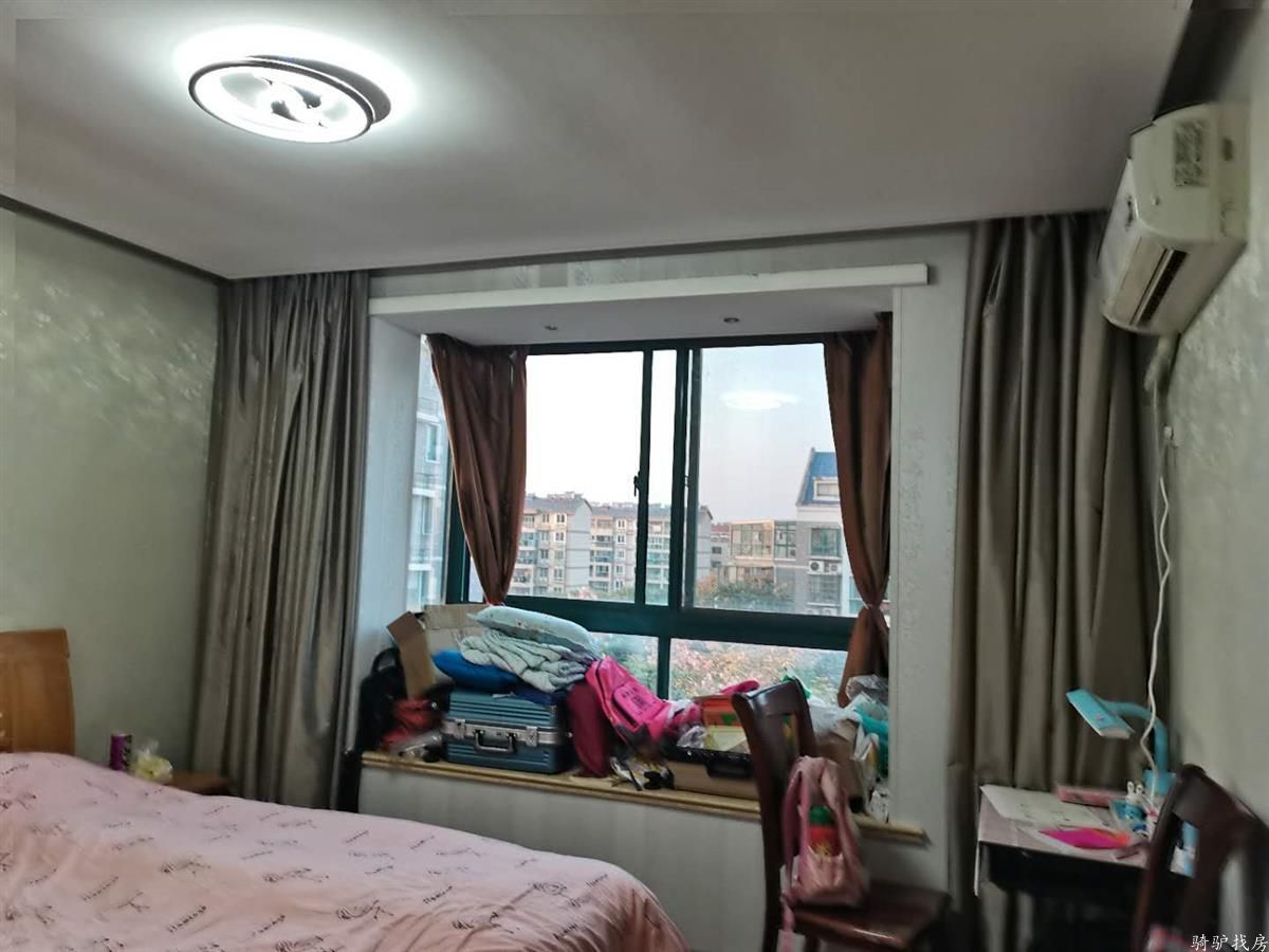 3660be837b09e8256e384bf2f313295a