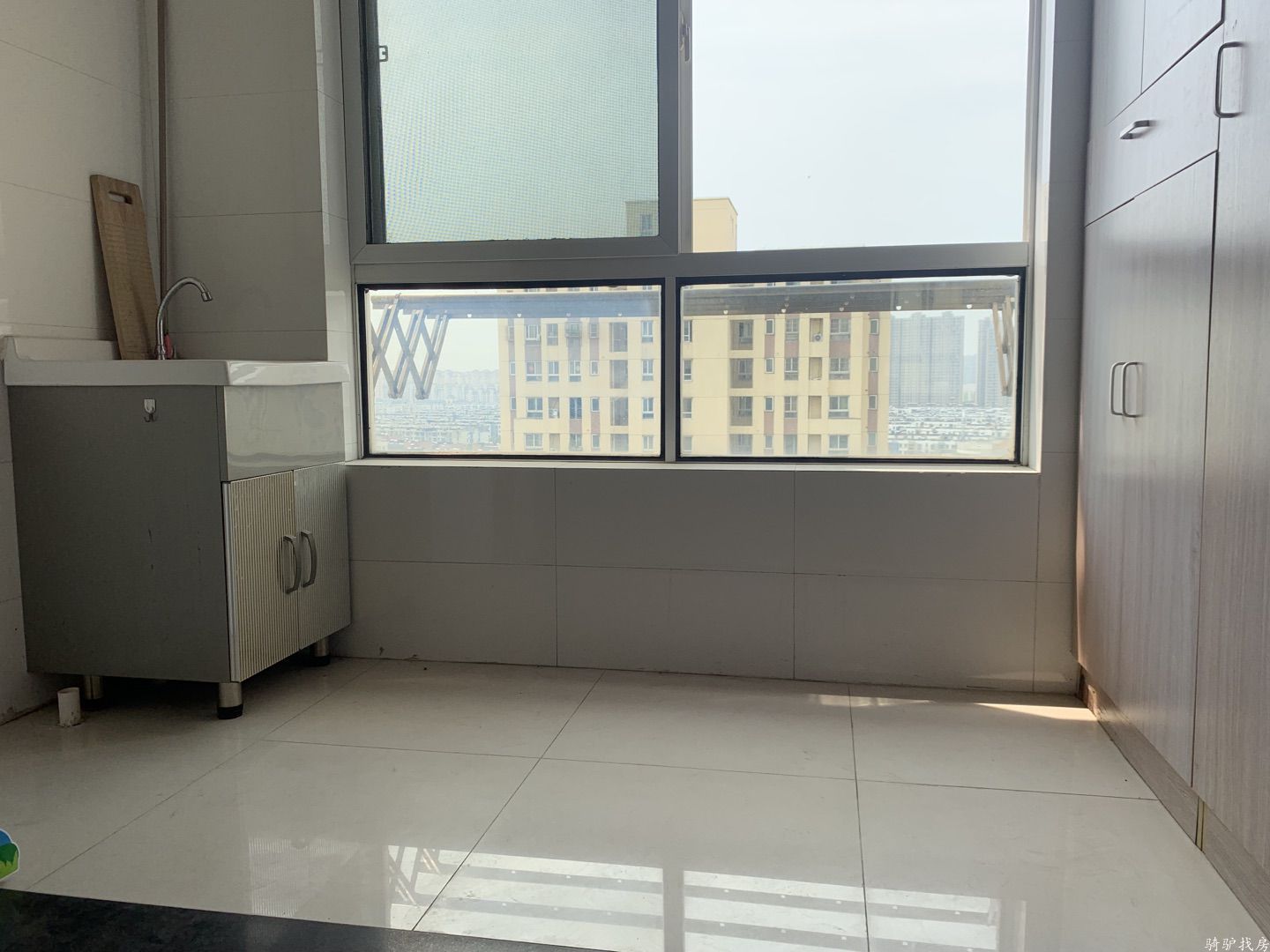 12d706e9015d5855de422c6c05834b28