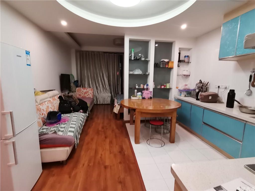 e4d7951e1ae9f0d7d31d8d780a40d49d