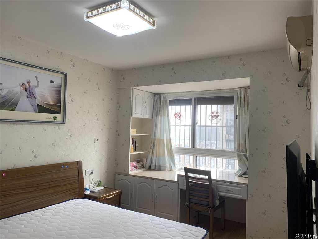 f4aa562ce556b84e04a29d77b40c9986