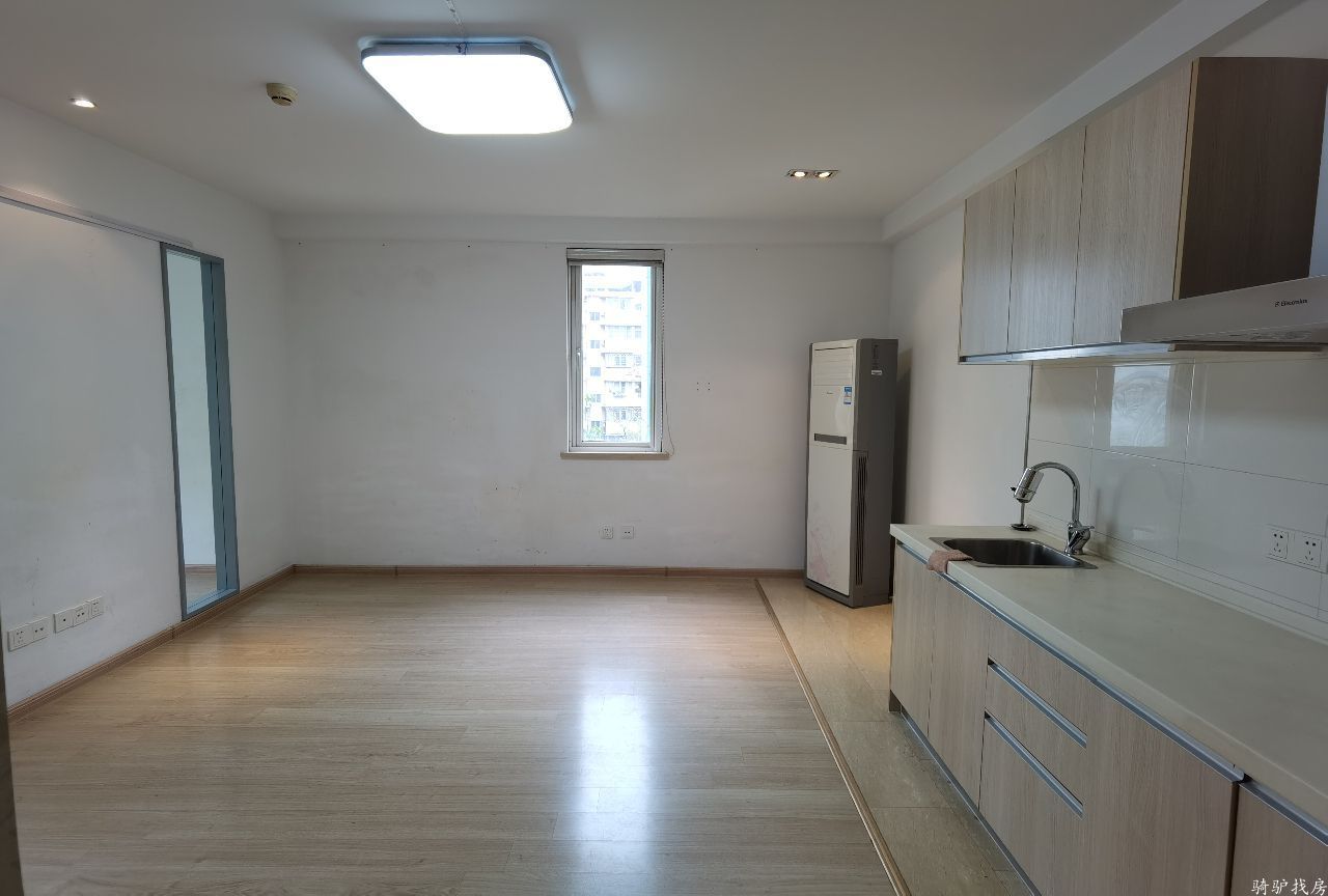 c85119c90eda8e9c7053517a360da1bd