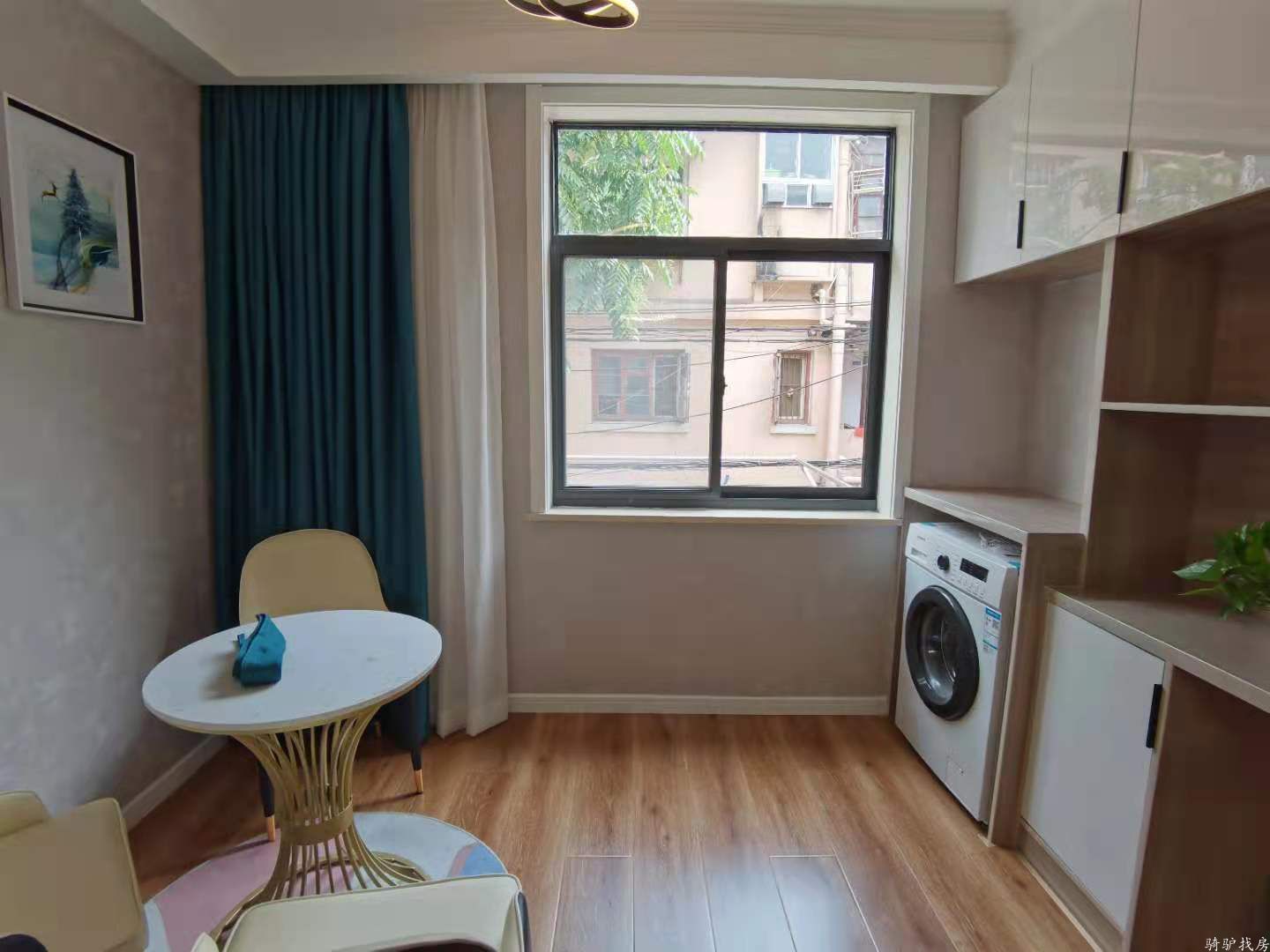 db474684964c4d8bae93fdf38a750fde