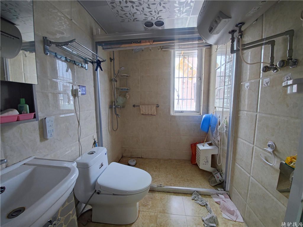 69b01011d0cc144bf9db486c06e8f451