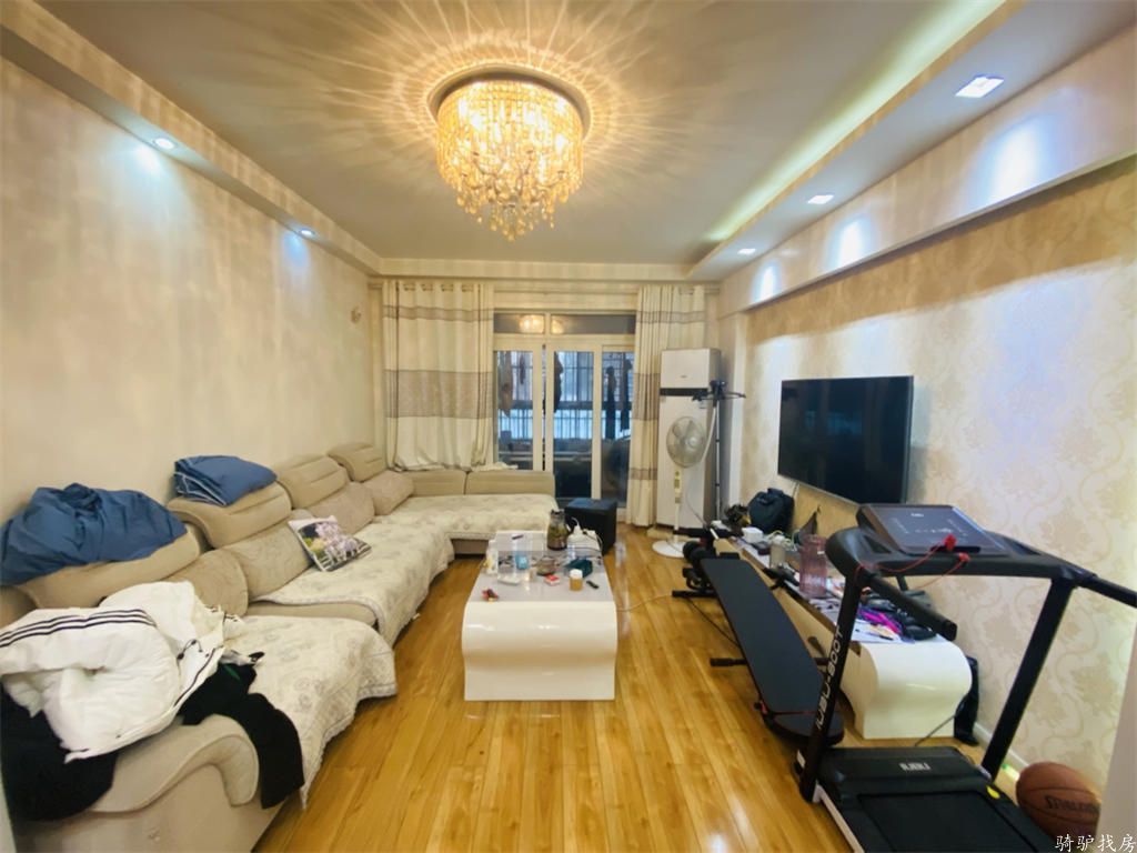 b8b700e9a12bf7b3e660f2fd480a8e91