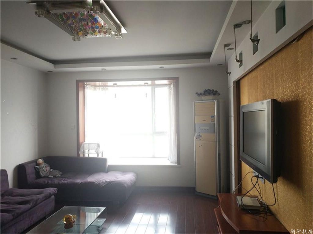 09031d5f4e3bce9fc8ba1599a125fd94