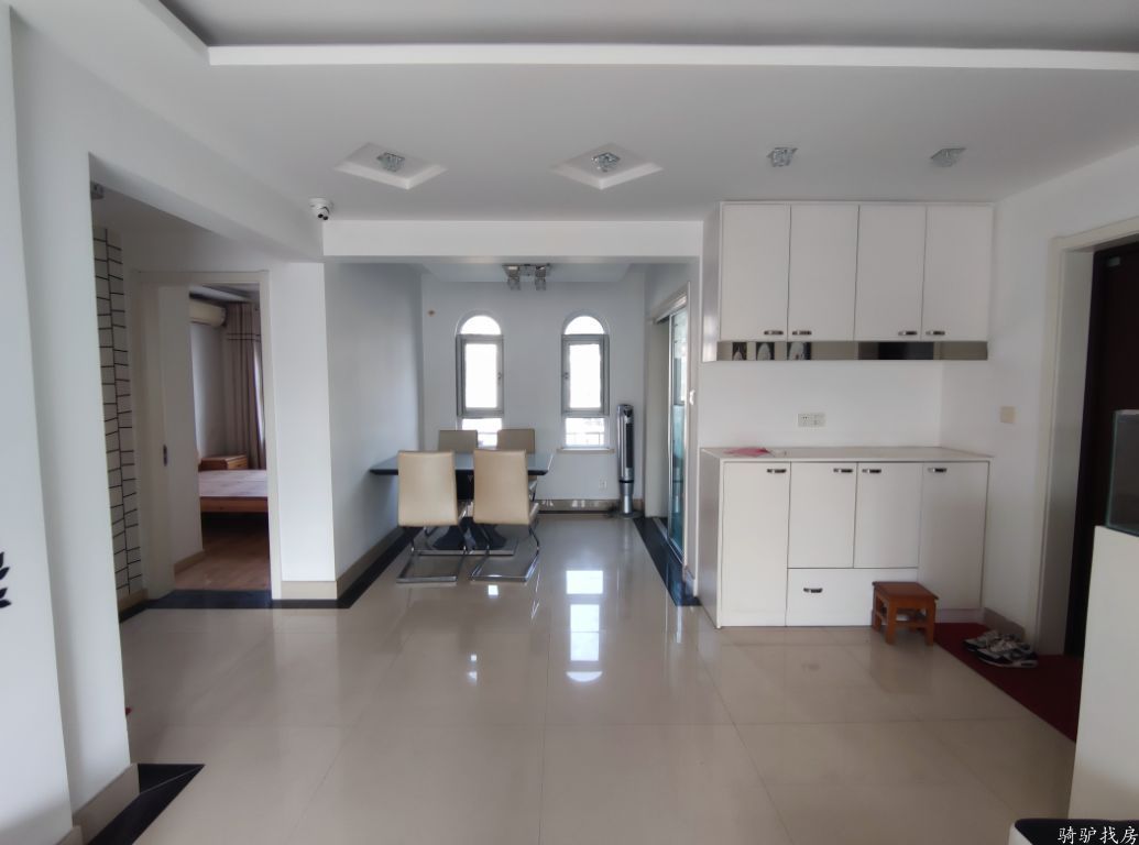 d05cb42a5ca83c3e763192ddd19eaba6