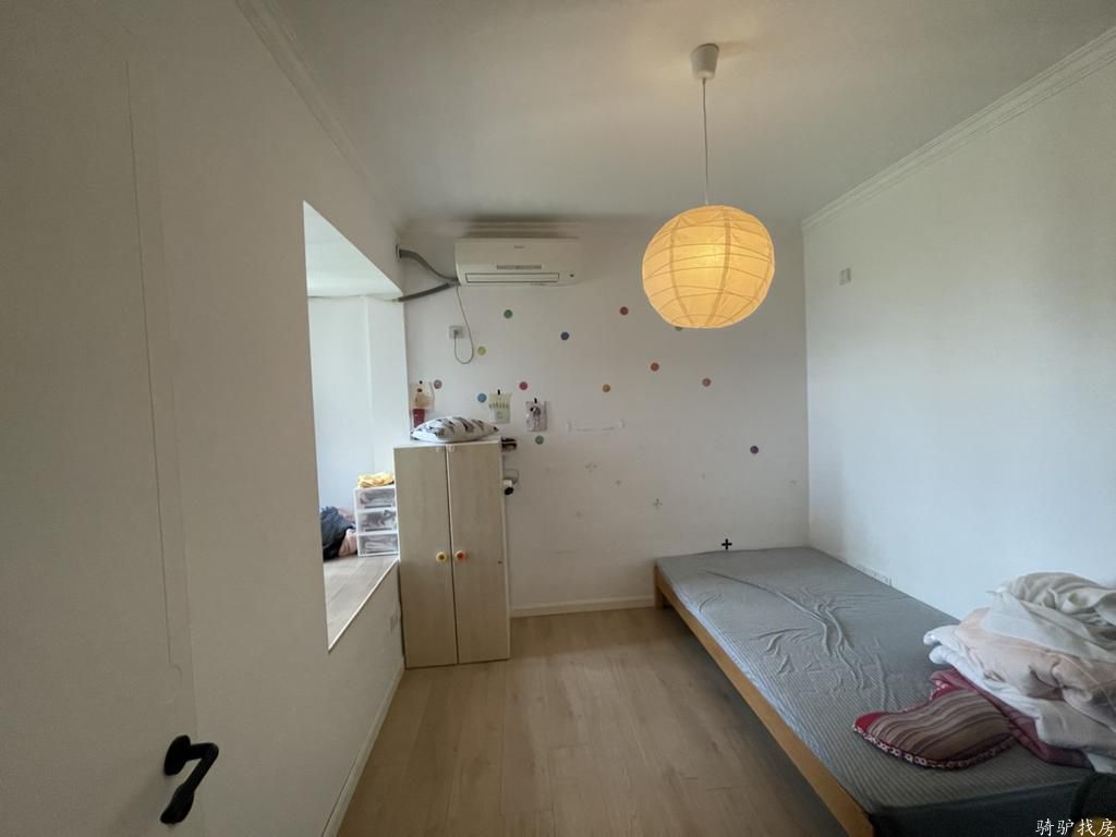 b6c8c6a6a9c1319565138a977904068c