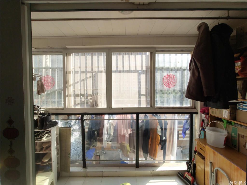 6592870273f45168827419e2c10941e1