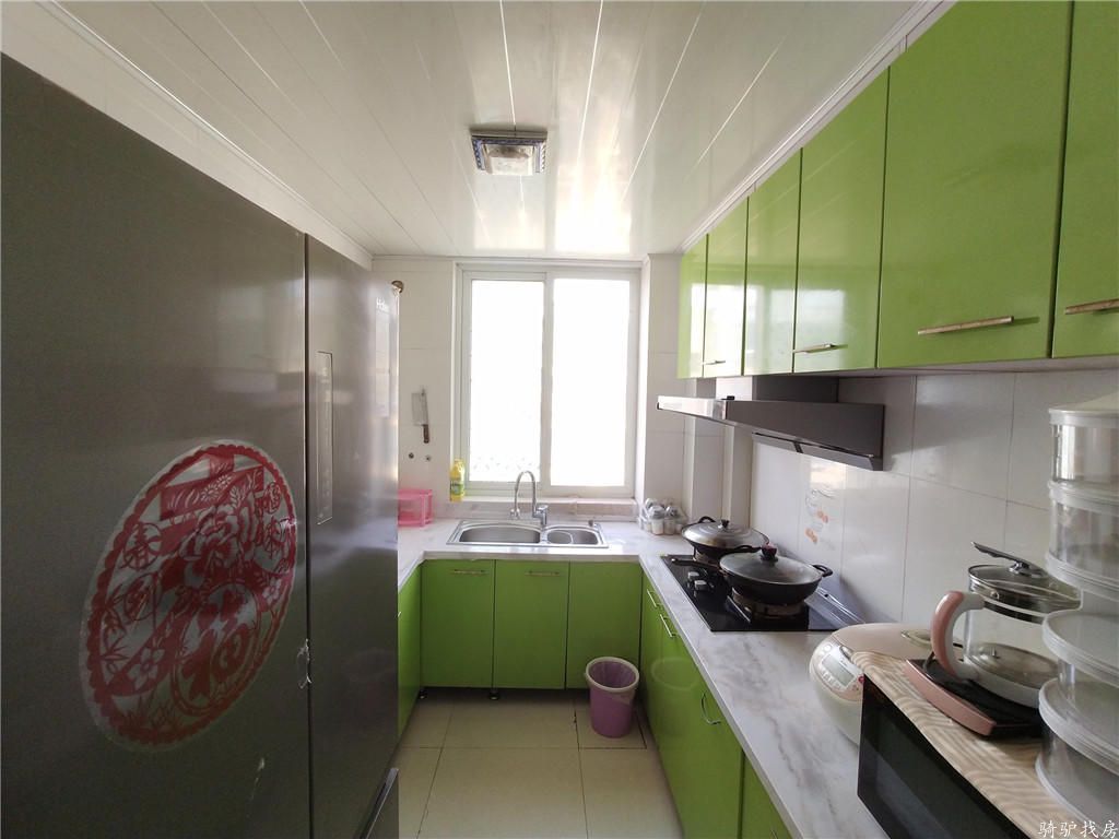 d795900ffc3f27f8012ae0dec31d5198