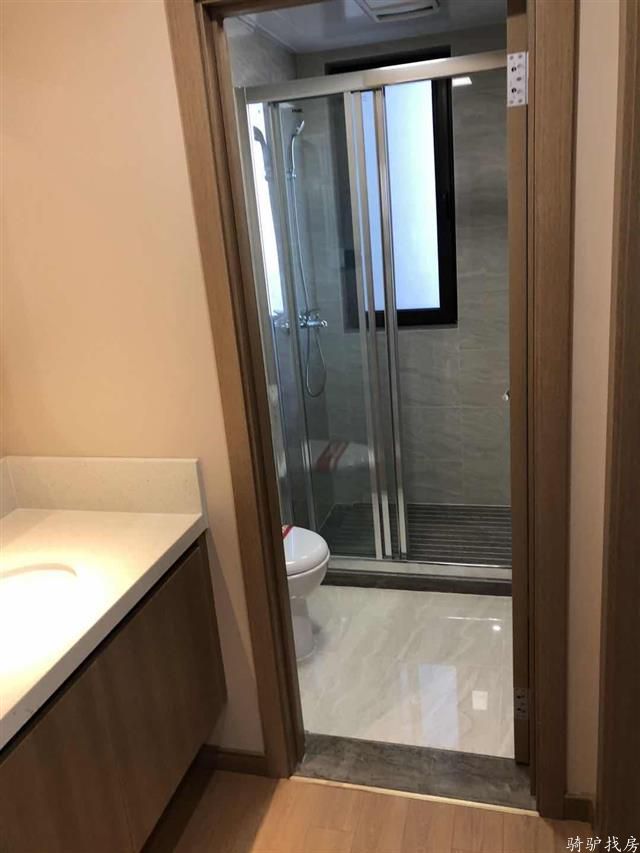 64b70bdde0f6ab39dcb8b4f1949c5b06