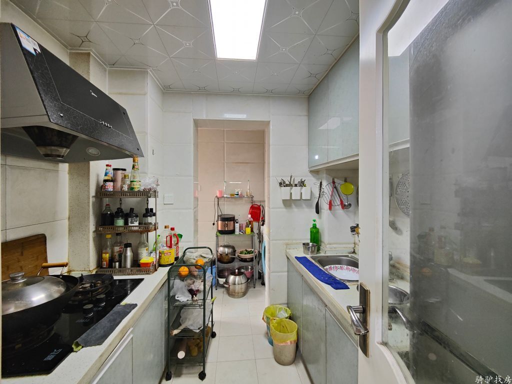 650ca7b084ee6e320f54a0bd27589506