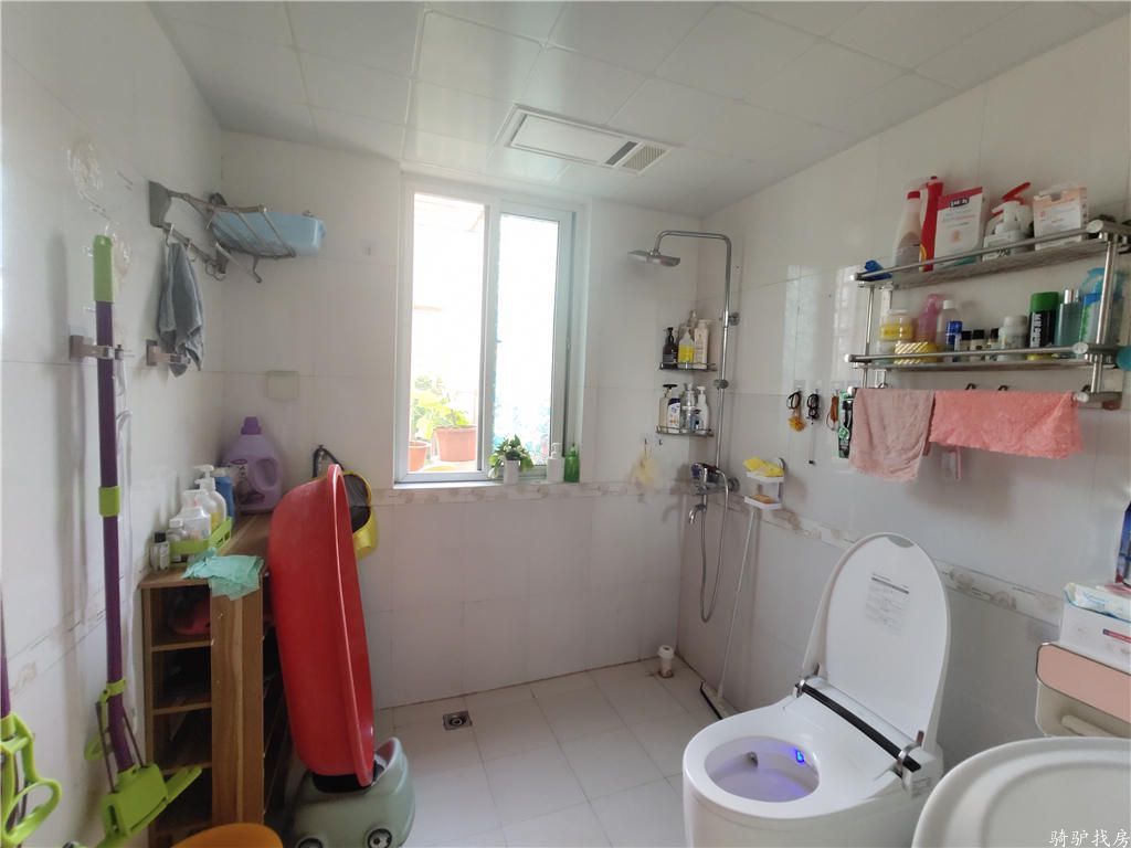 e5f222274a862f314d64249e24d4b258