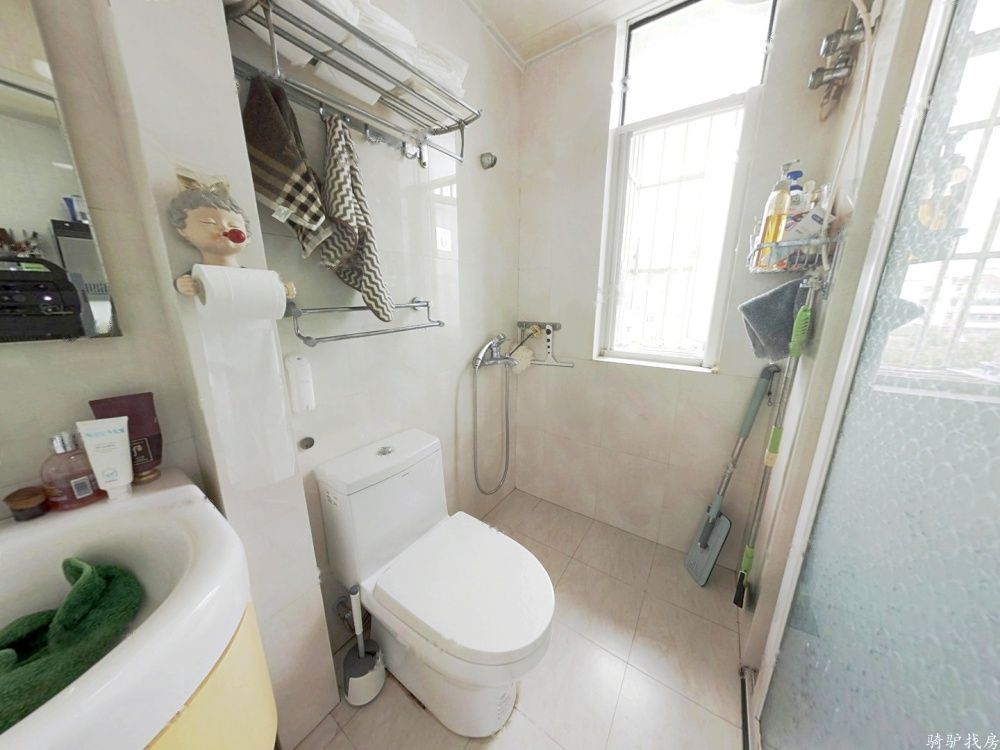 ba2bab64f344c2f38a438141414d1876