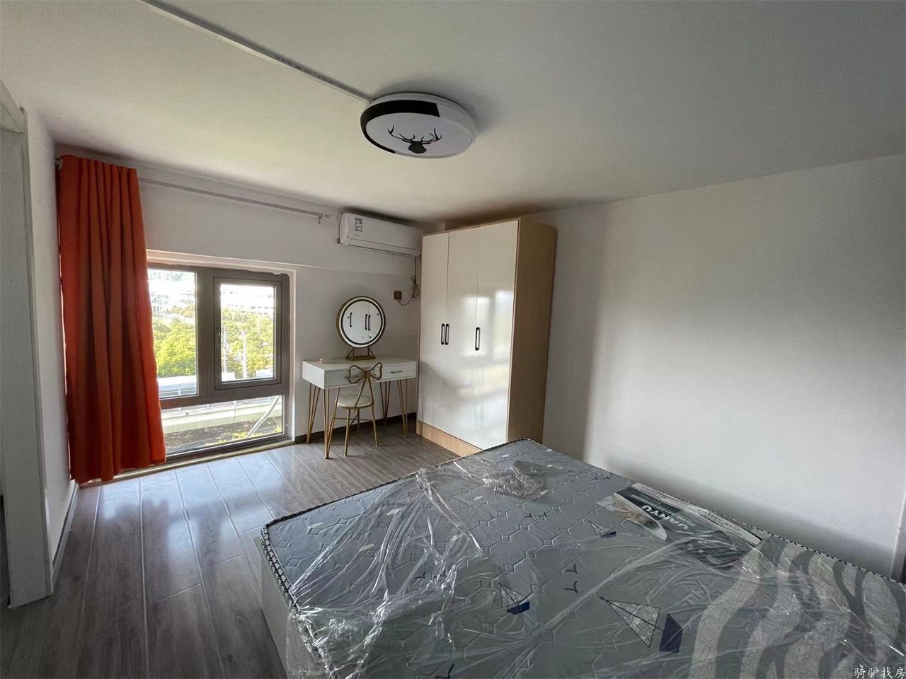 e55e54c89bcff9d94e44db9959b51810