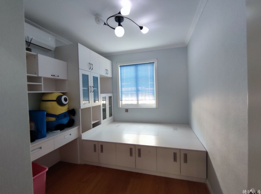 d8f092f6f02f8ee92943dc4157e7b95a