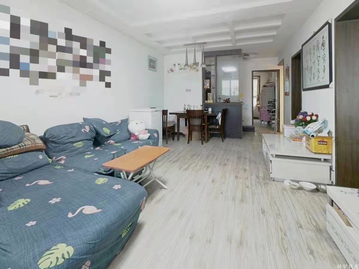 105a1565d94cad059d8b25bcf2acc6dc