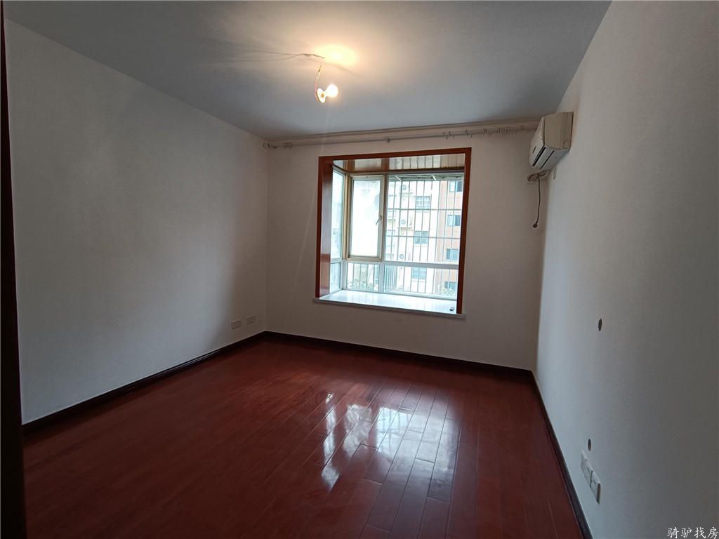 88fa48dbce69bc89d5900c2e94bece85