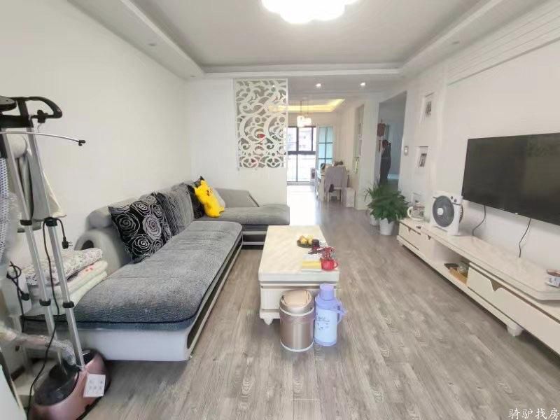 5627dd73eccbb7d3fbaf636cb0d5fa2c