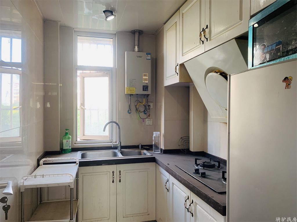 586ab156a7f8065cc0e5a91ea160d3ad