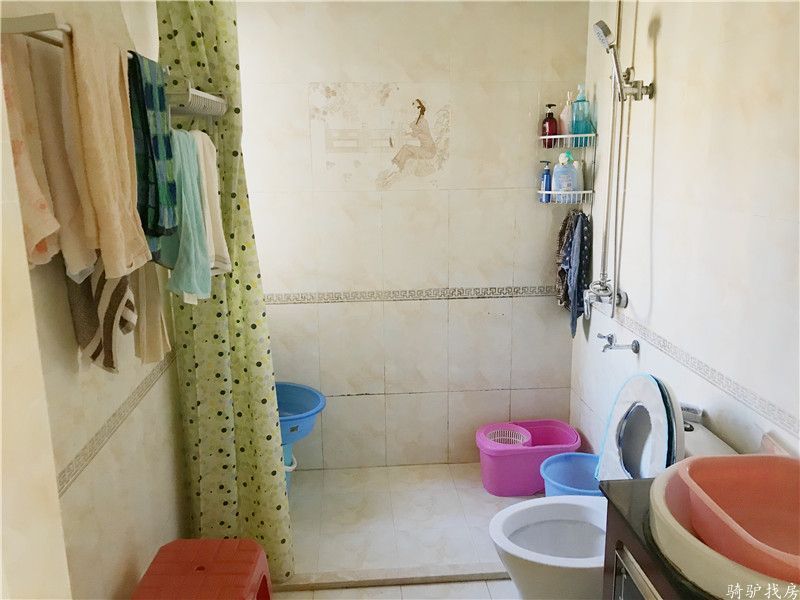 ba64e9bc91244e5c7565e7a9ccbc79da