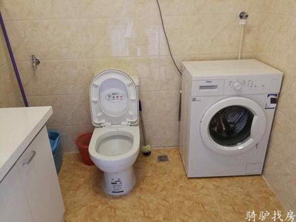 2b0f0afb2cb145d1848f707cbebf7081